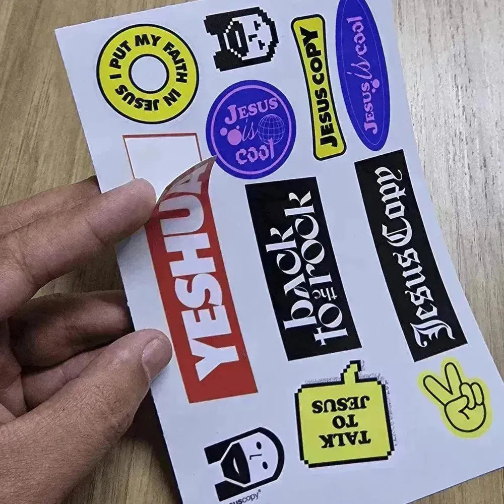 adesivos personalizados - 7x6,5 , 7x5,6 , 7x7 / 1500 und / brilho | etiquetas personalizadas - 4x4 cm / 2000 und - Rei do Sticker