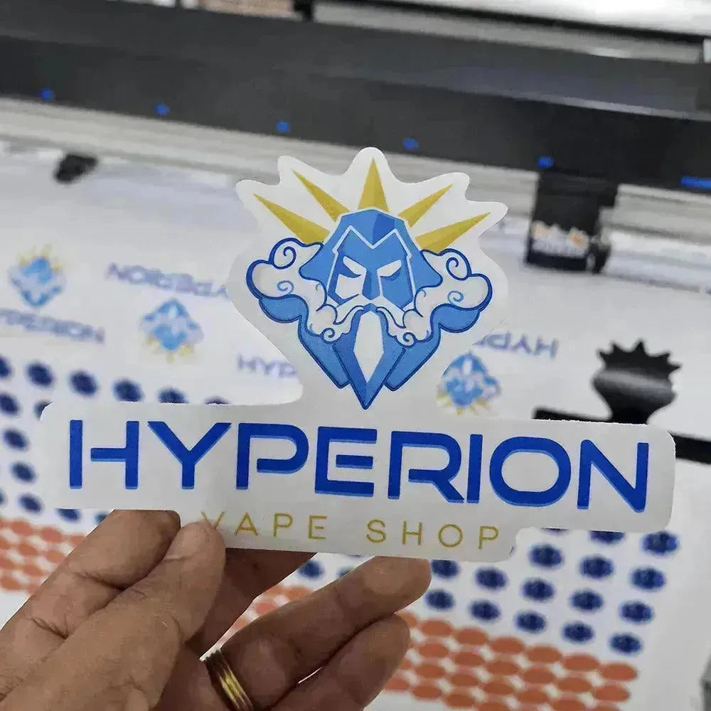 adesivos personalizados - 7x6,5 , 7x5,6 , 7x7 / 1500 und / brilho | etiquetas personalizadas - 4x4 cm / 2000 und - Rei do Sticker