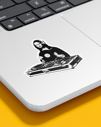 DJ Mona